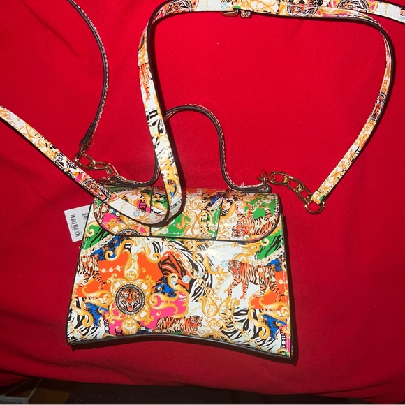 Collection NWT - Picture 11 of 13